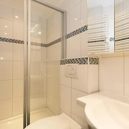 Lord Nelson 806 * Cuxhaven